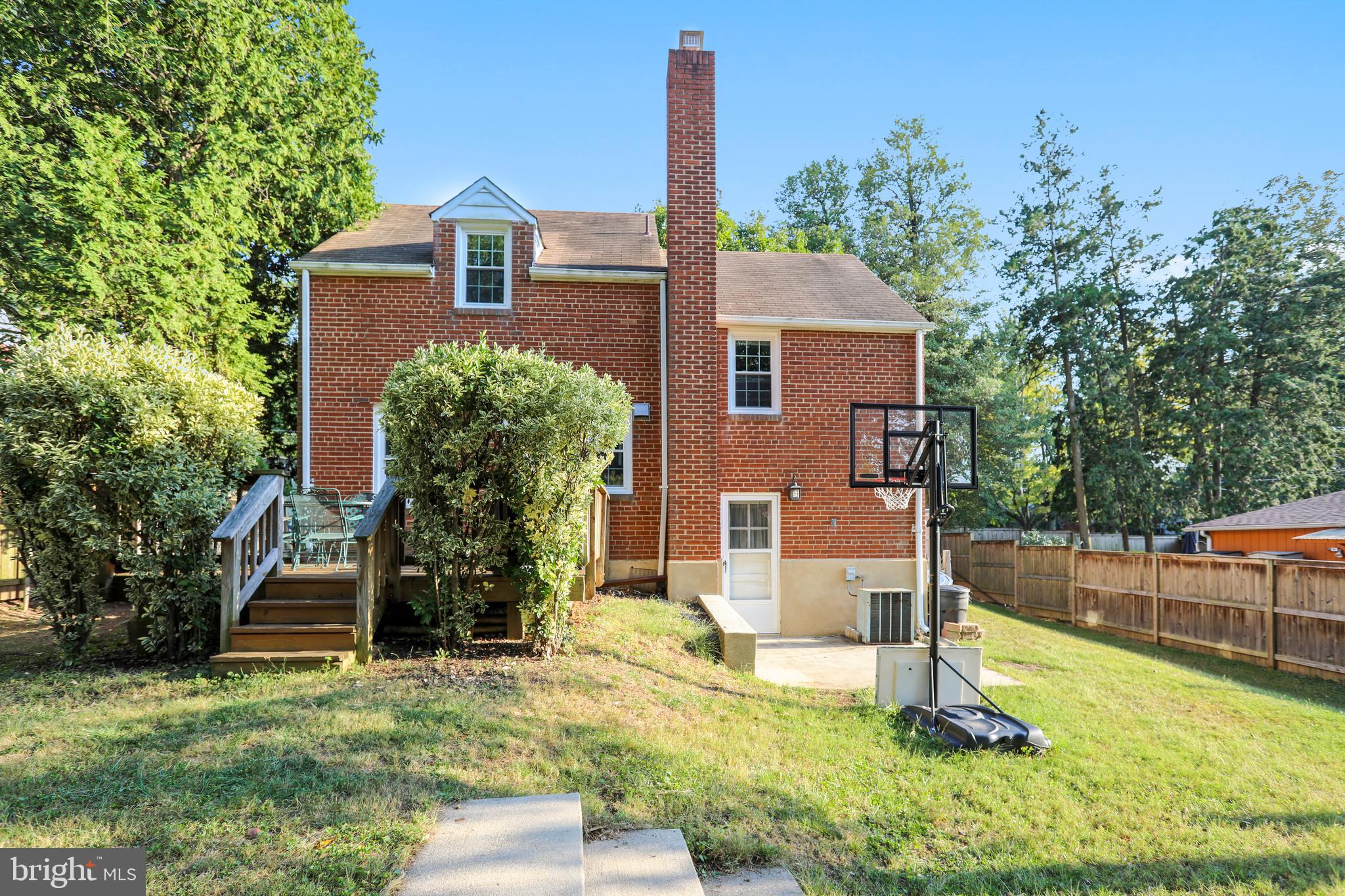 2705 Harris Avenue Silver Spring, MD 20902 - Photo 26 of 36 Gallery Image 26