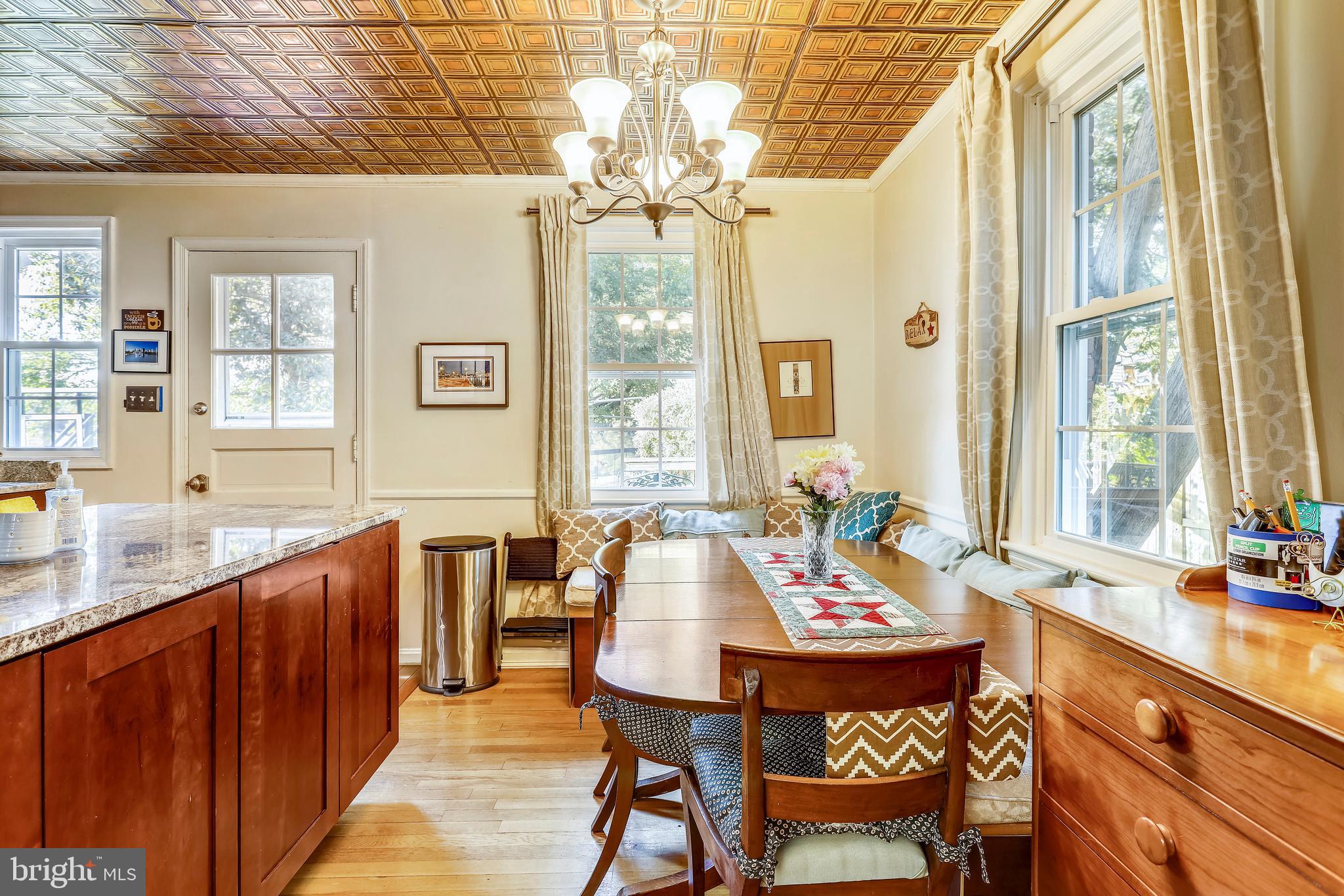 2705 Harris Avenue Silver Spring, MD 20902 - Photo 8 of 36 Gallery Image 8