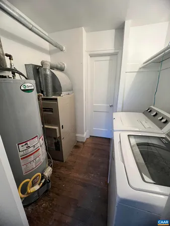 $2,195 | 1545 Rugby Avenue, Charlottesville, VA 22903