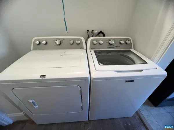 $2,195 | 1545 Rugby Avenue, Charlottesville, VA 22903