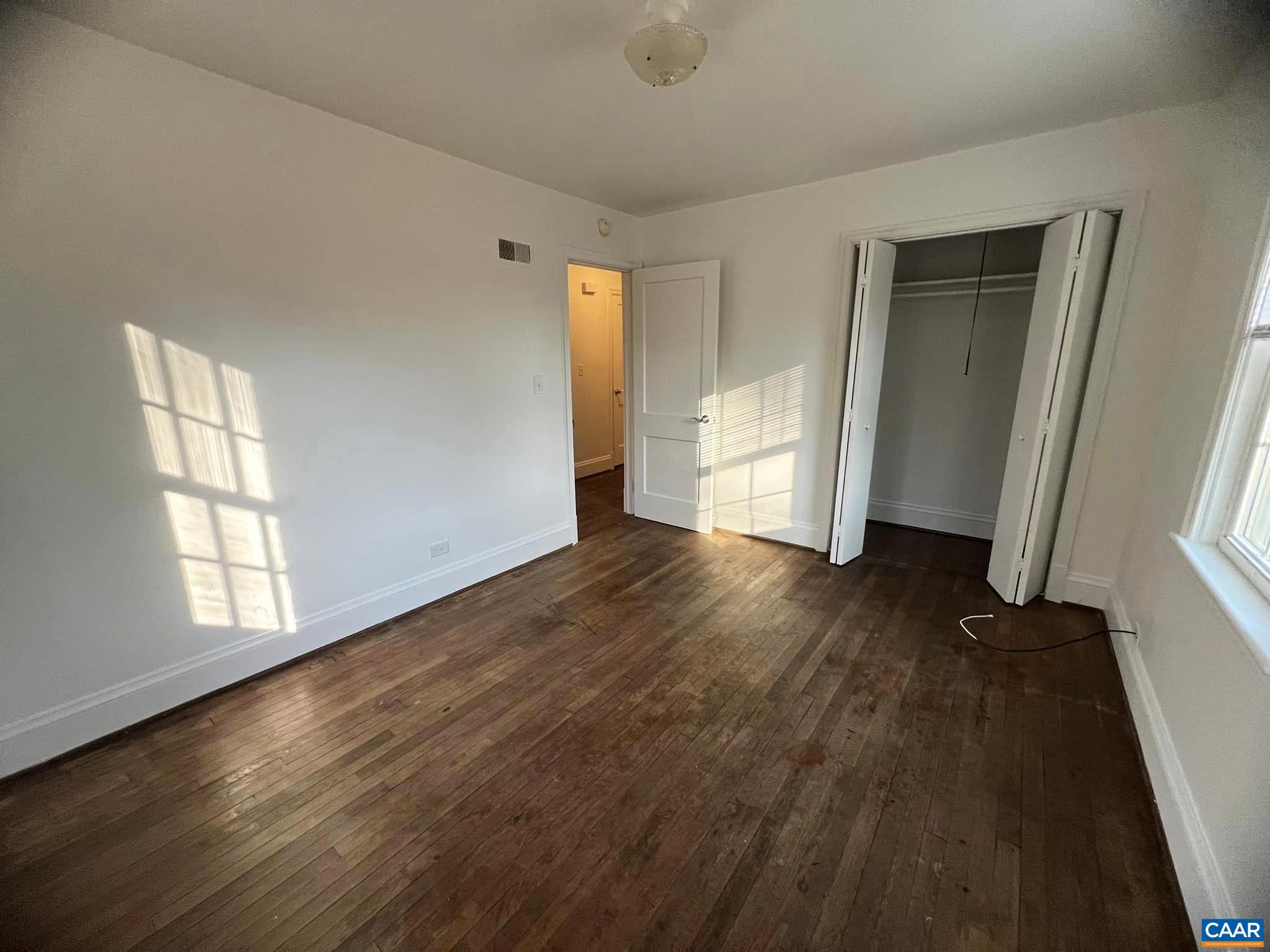 1545 Rugby Avenue Charlottesville, VA 22903 - Photo 18 of 24