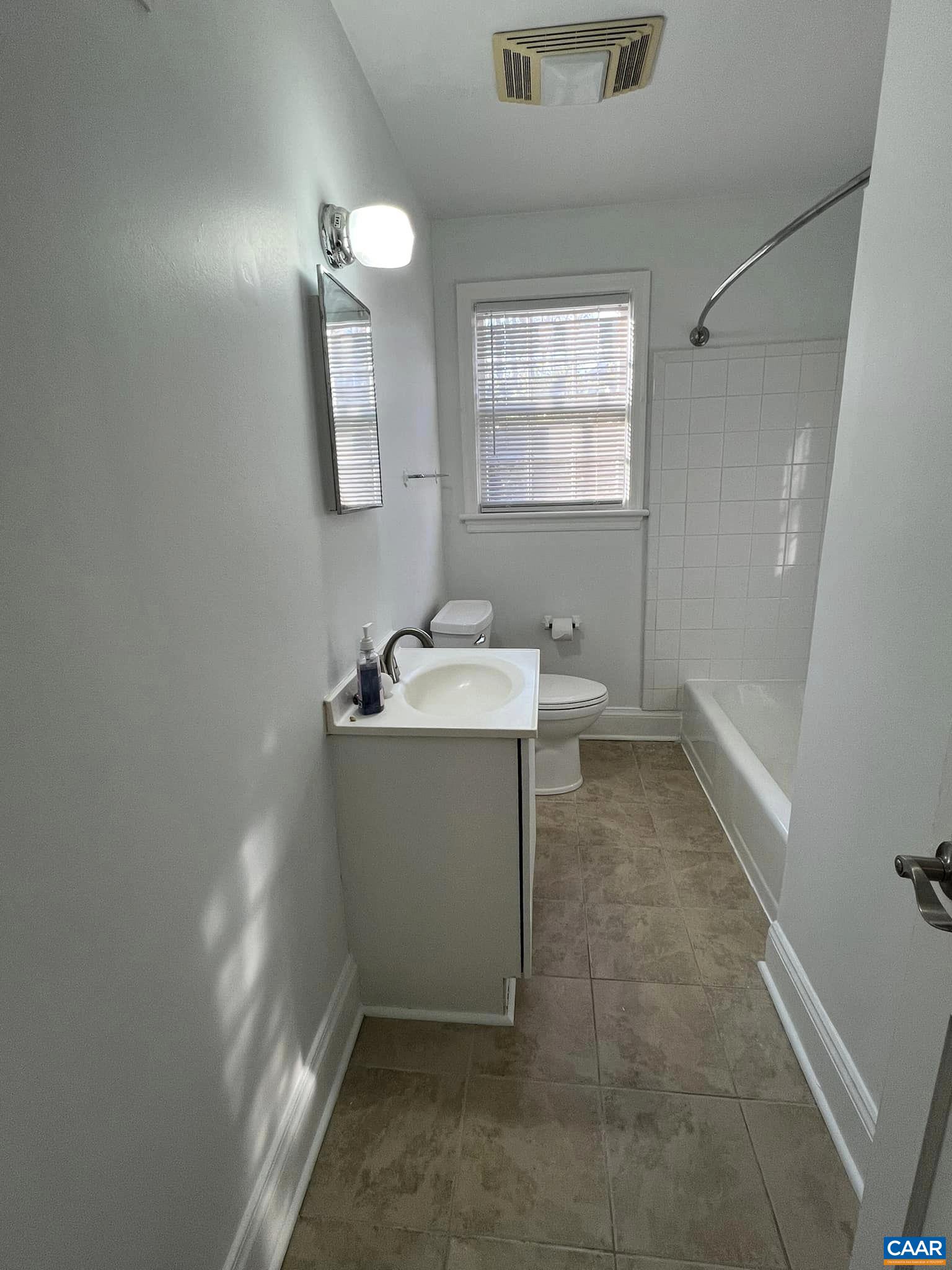 1545 Rugby Avenue Charlottesville, VA 22903 - Photo 19 of 24