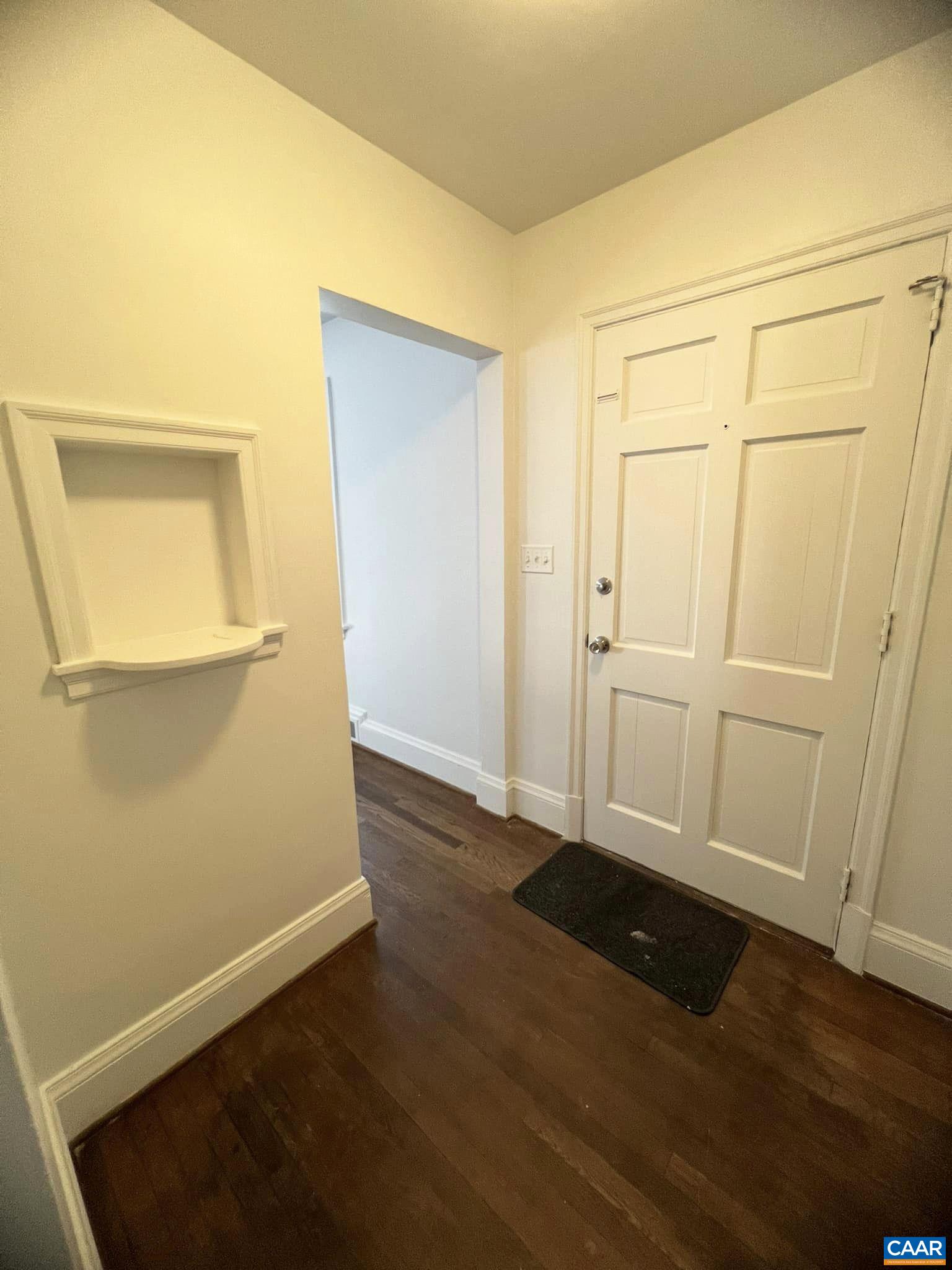 1545 Rugby Avenue Charlottesville, VA 22903 - Photo 5 of 24