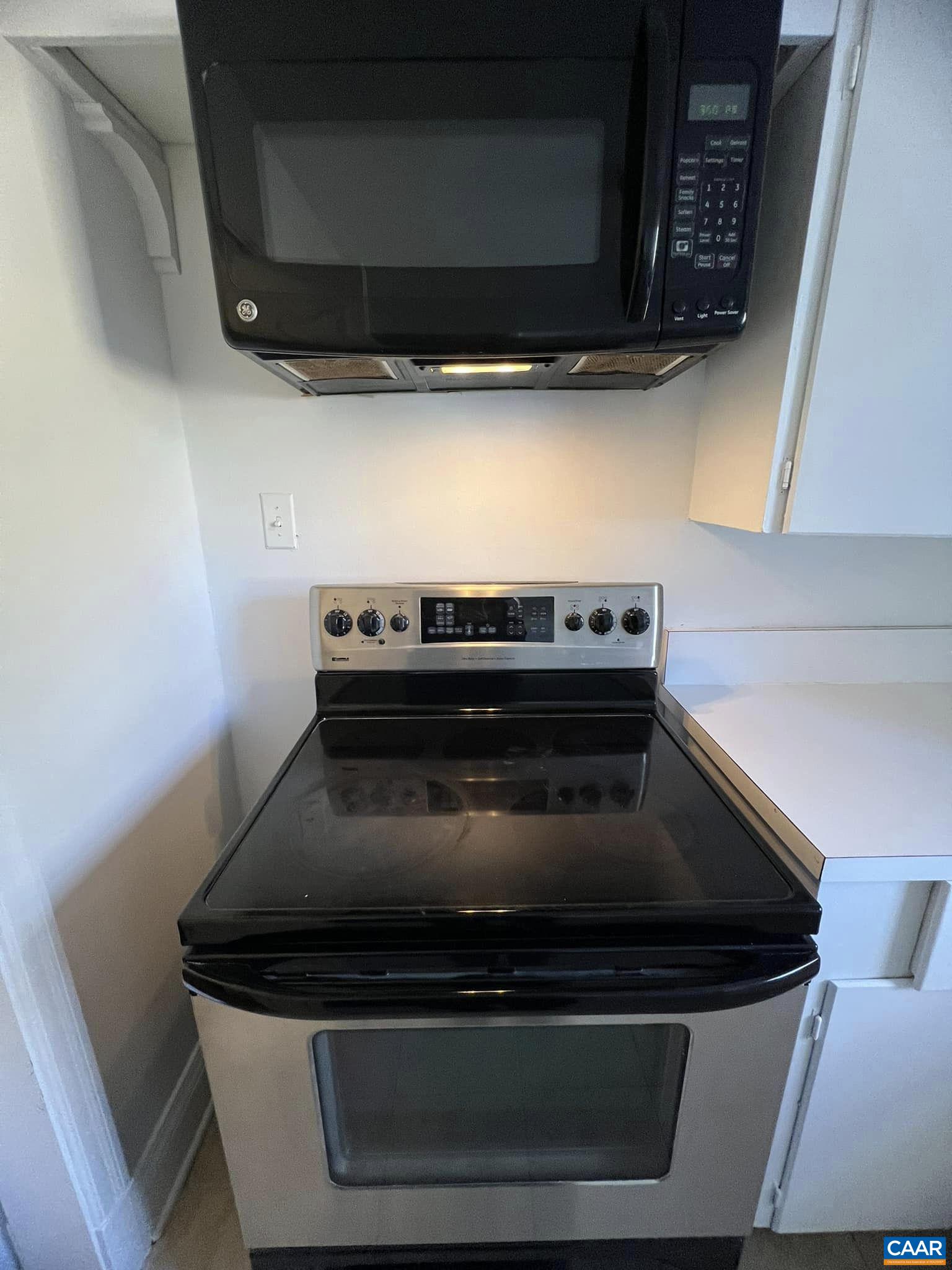 1545 Rugby Avenue Charlottesville, VA 22903 - Photo 10 of 24