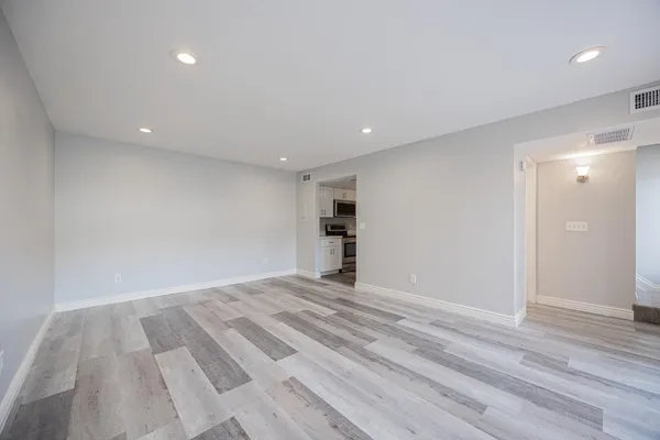 $1,350 | 2674 North 43rd Avenue, Unit C, Phoenix, AZ 85009