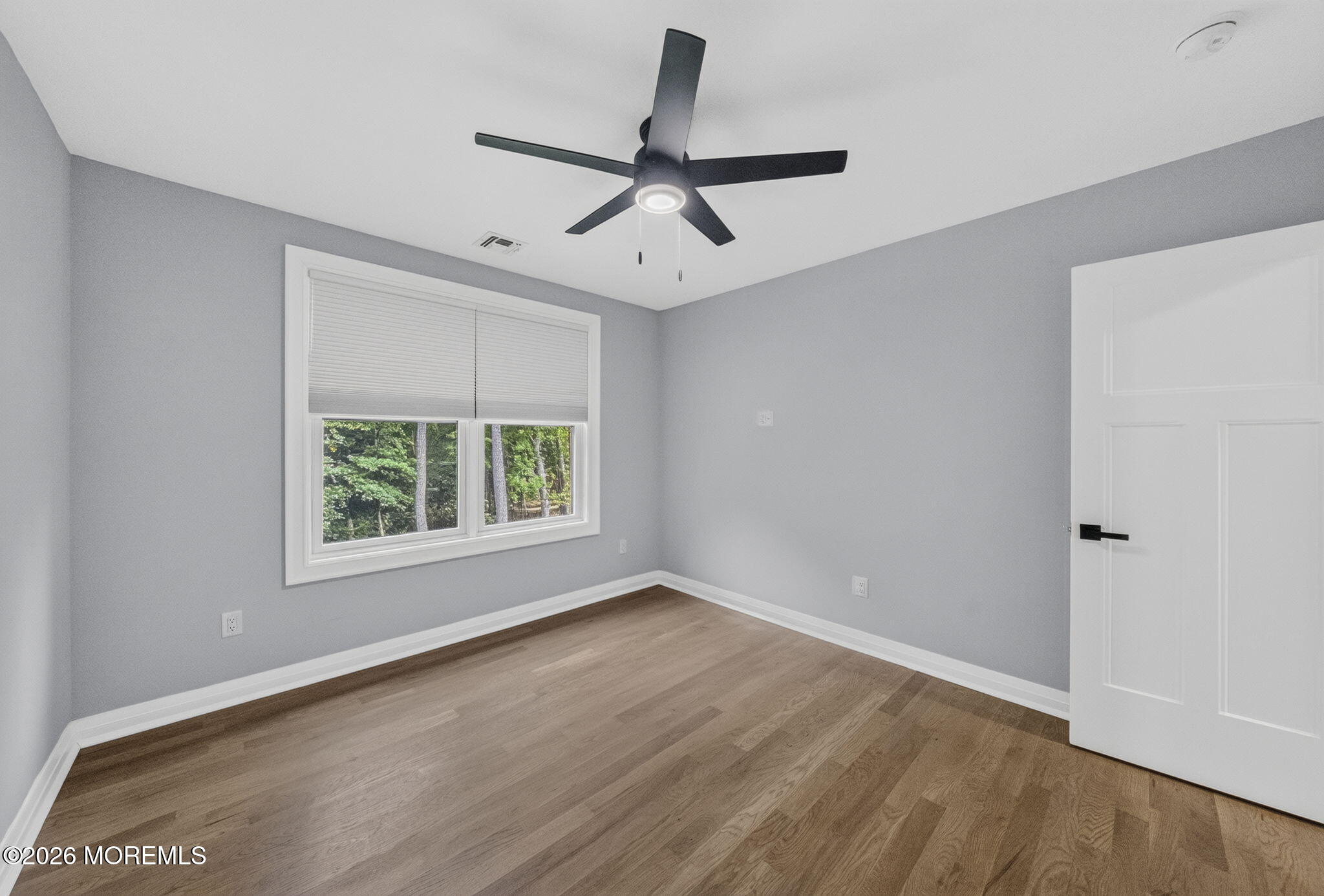 284 Middle Road Holmdel, NJ 07733 - Photo 41 of 64 28-web-or-mls-DSC07055