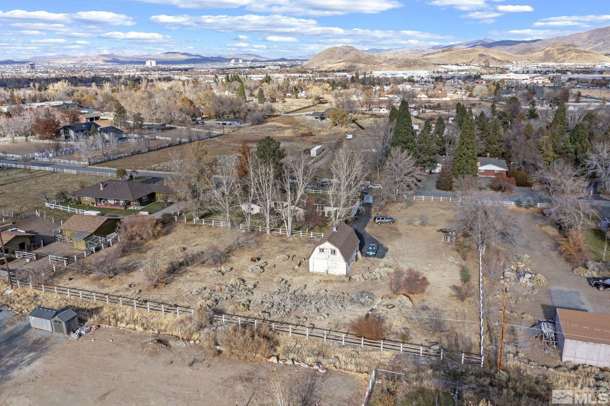 1631 Eli Drive Reno, NV 89511 - Photo 39 of 40 a view of a city