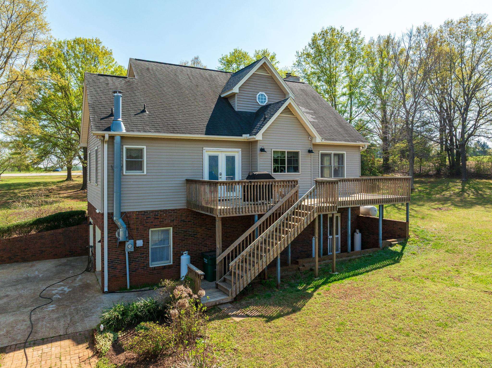 1570 Roddy Road Campobello, SC 29322 - Photo 37 of 47