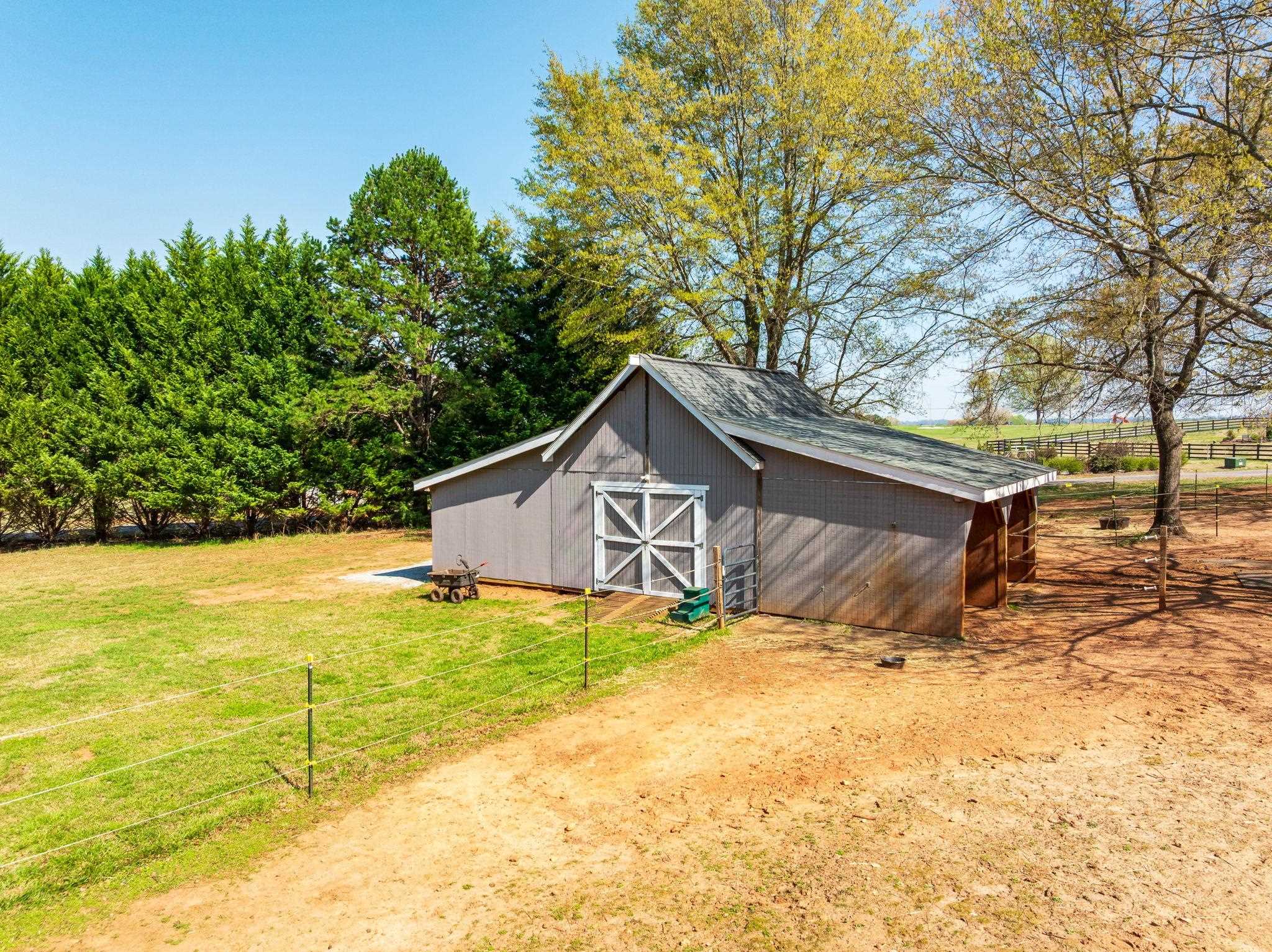 1570 Roddy Road Campobello, SC 29322 - Photo 38 of 47