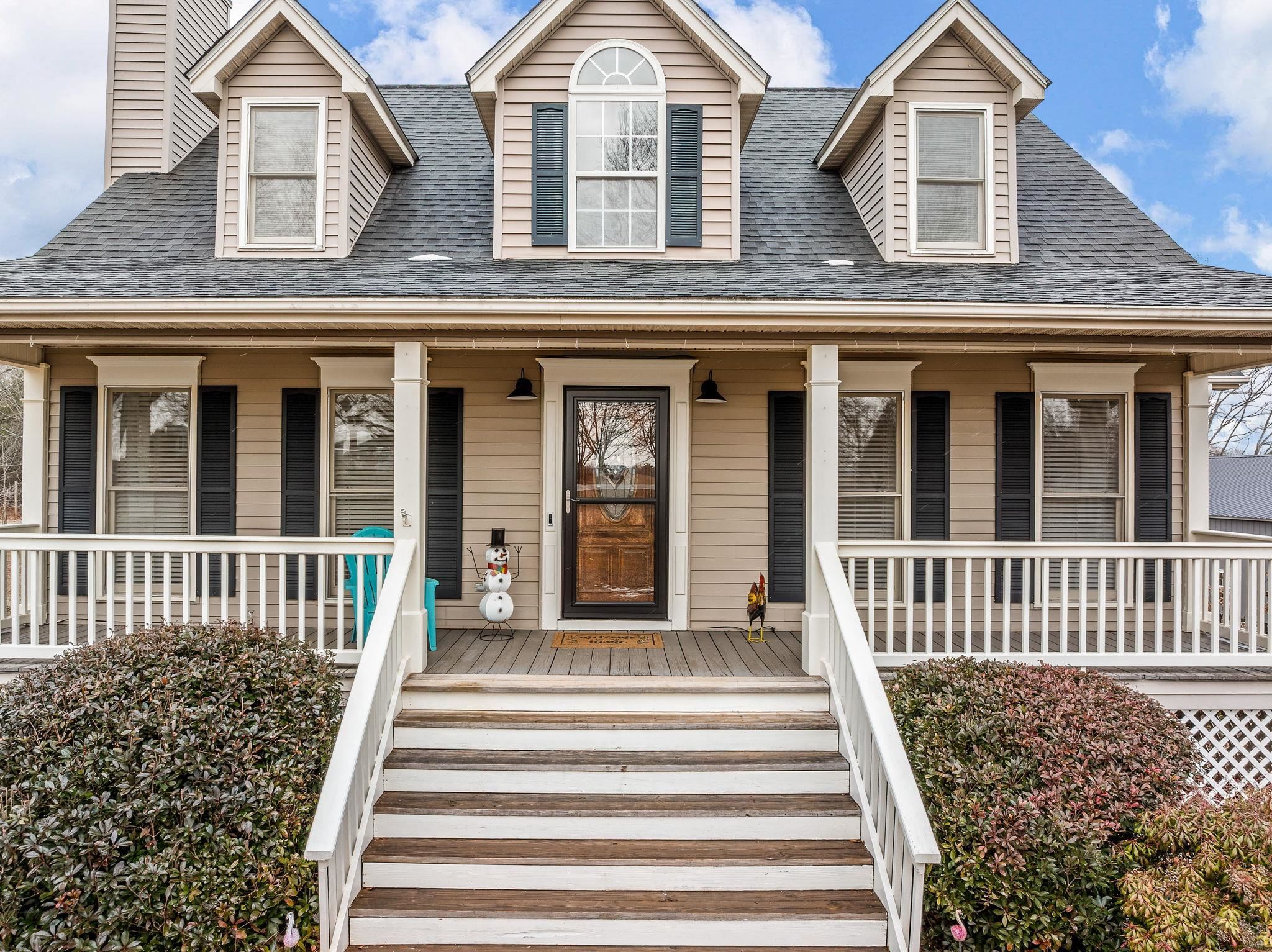 1570 Roddy Road Campobello, SC 29322 - Photo 4 of 47