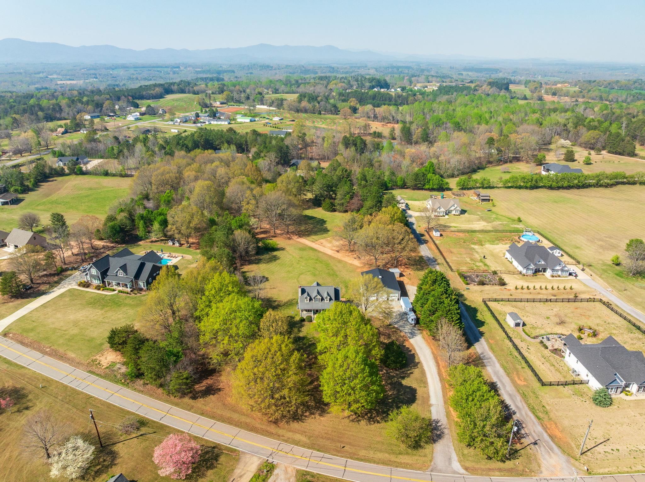 1570 Roddy Road Campobello, SC 29322 - Photo 46 of 47