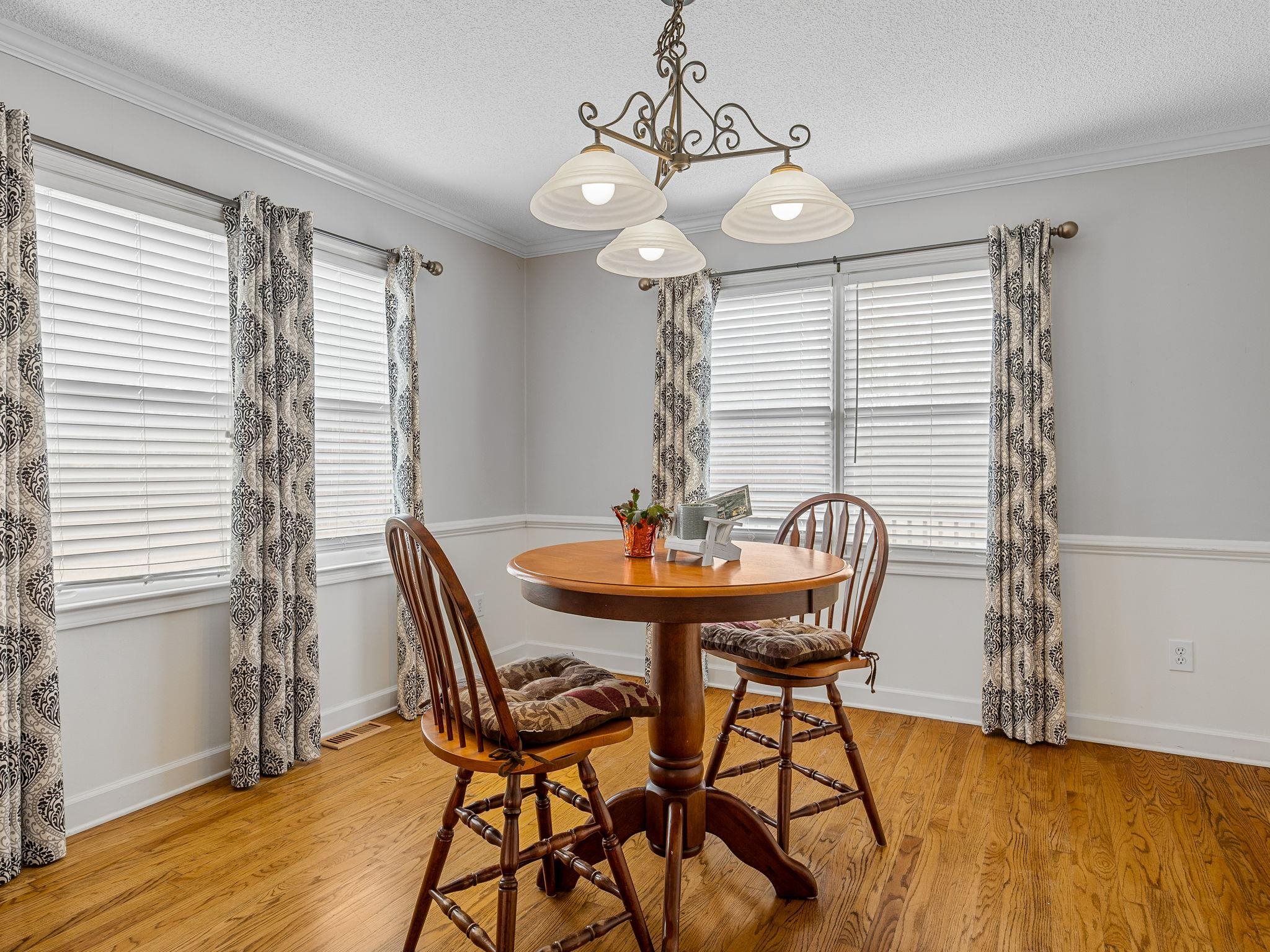 1570 Roddy Road Campobello, SC 29322 - Photo 9 of 47