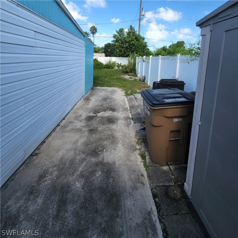 23 Alabama Road South Lehigh Acres, FL 33936 - Photo 16 of 20 Gallery Image 16