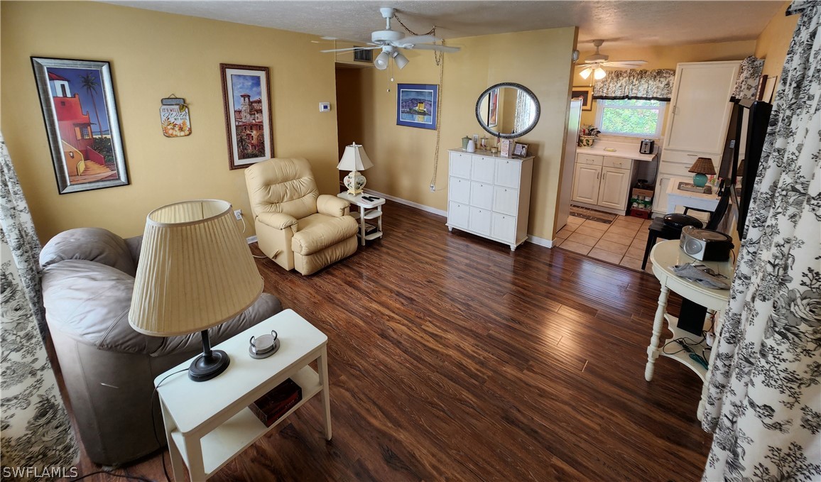 23 Alabama Road South Lehigh Acres, FL 33936 - Photo 5 of 20 Gallery Image 5