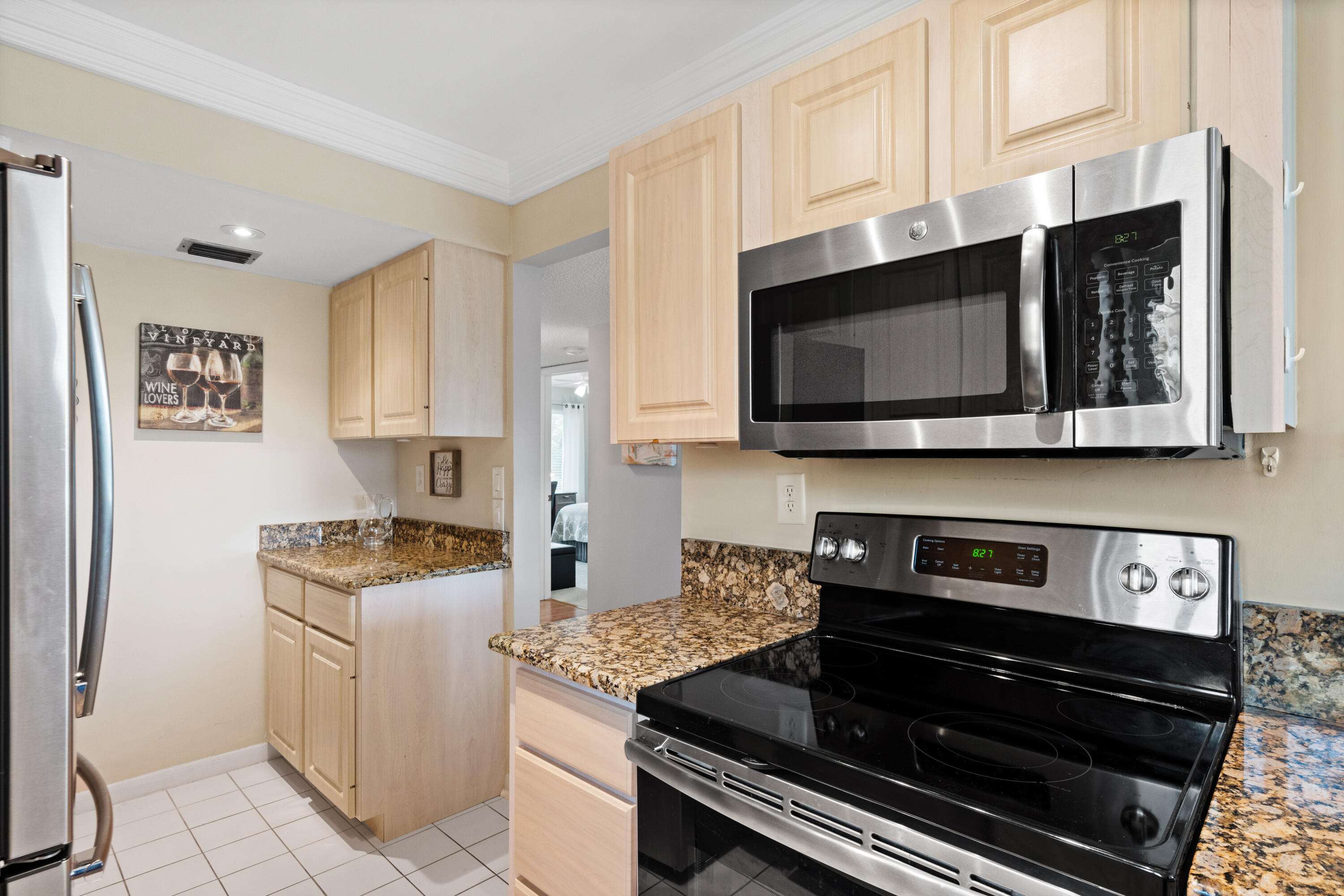 5393 Southeast Miles Grant Road, Unit 202 Stuart, FL 34997 - Photo 25 of 59 DSC05564