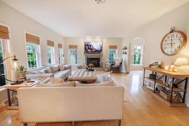 $659,900 | 5720 North McNichols Drive, Milton, WI 53563