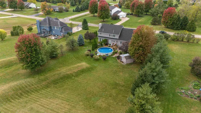$659,900 | 5720 North McNichols Drive, Milton, WI 53563