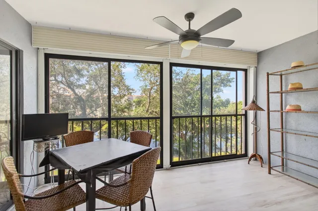 $150,000 | 7290 Kinghurst Drive, Unit 405, Delray Beach, FL 33446