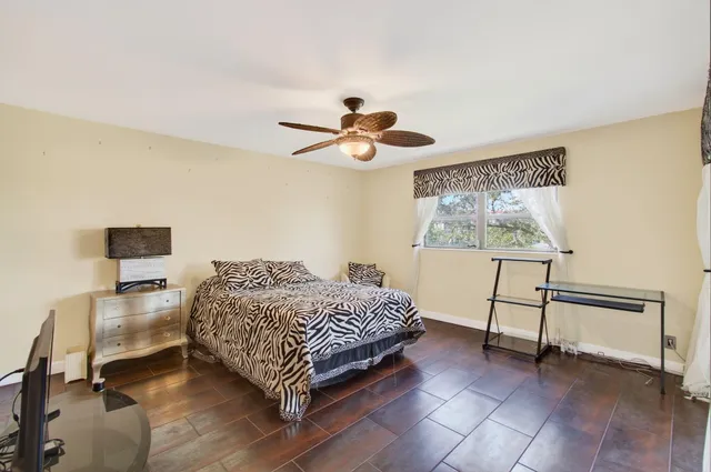 $150,000 | 7290 Kinghurst Drive, Unit 405, Delray Beach, FL 33446