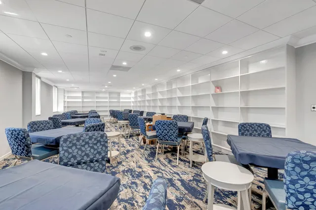 $150,000 | 7290 Kinghurst Drive, Unit 405, Delray Beach, FL 33446