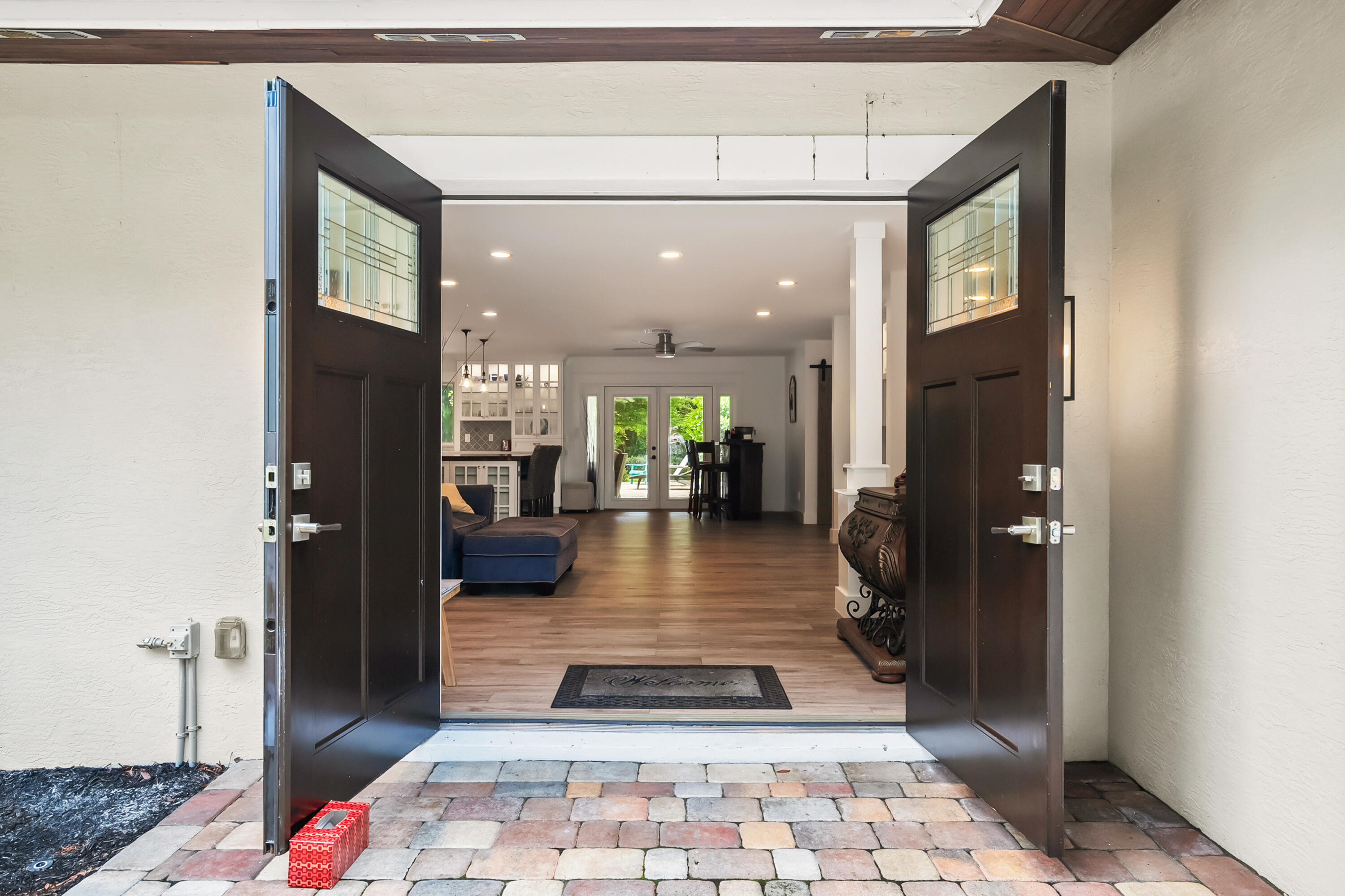 3 Mandalay Road Sewall's Point, FL 34996 - Photo 5 of 46