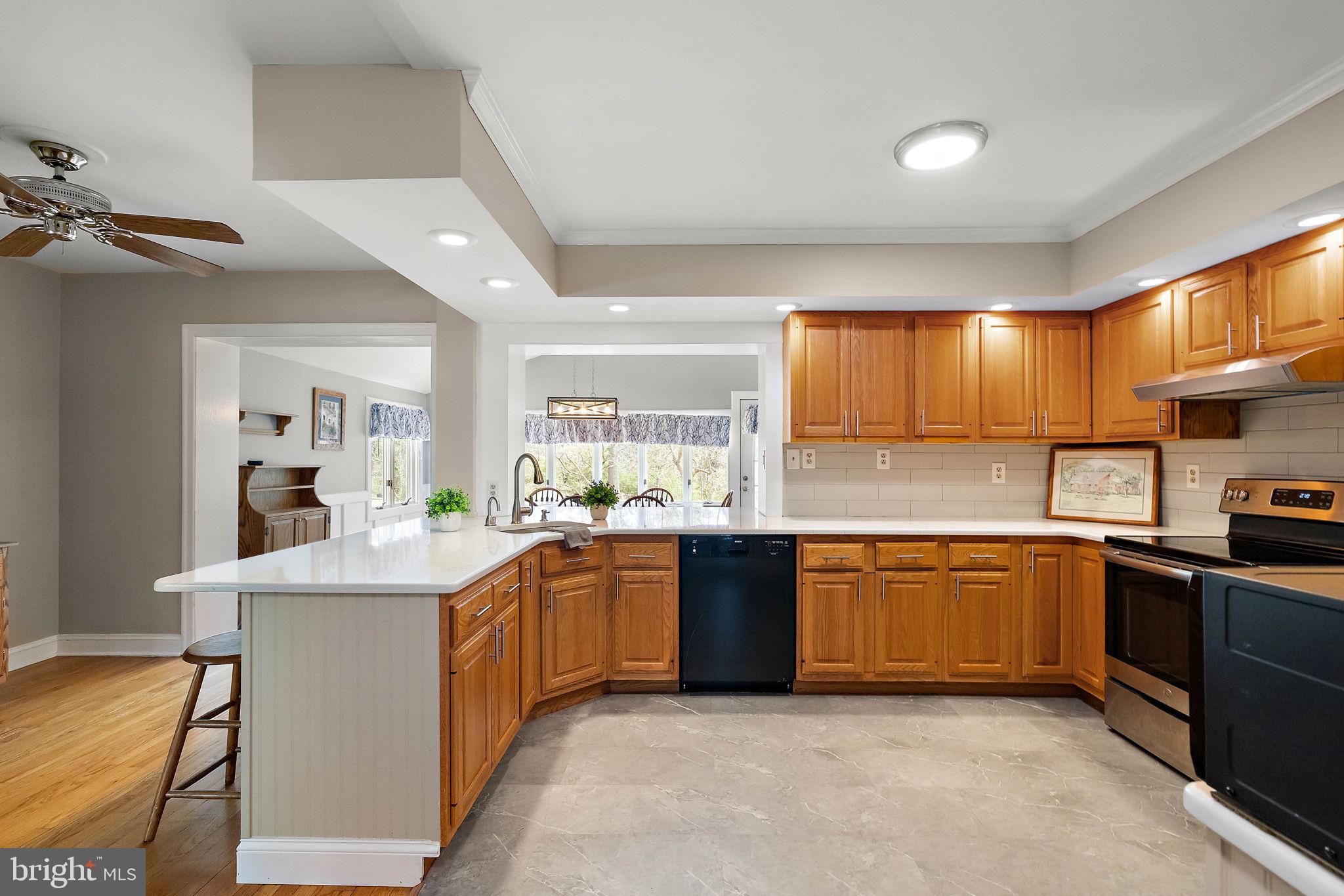 804 Carrcroft Boulevard Wilmington, DE 19803 - Photo 11 of 53