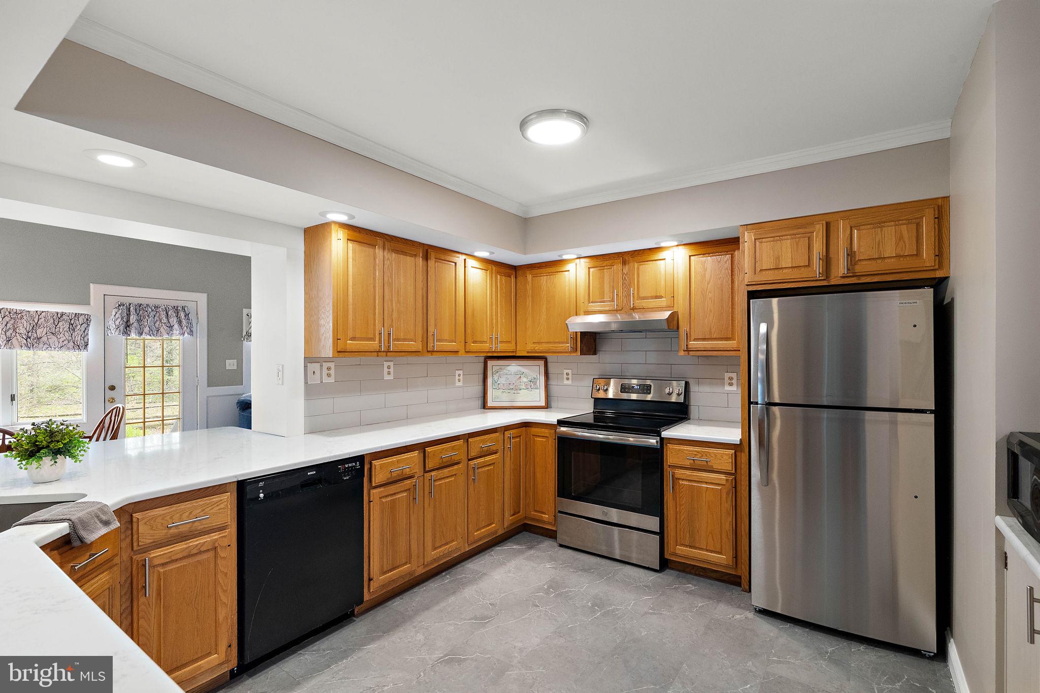 804 Carrcroft Boulevard Wilmington, DE 19803 - Photo 10 of 53