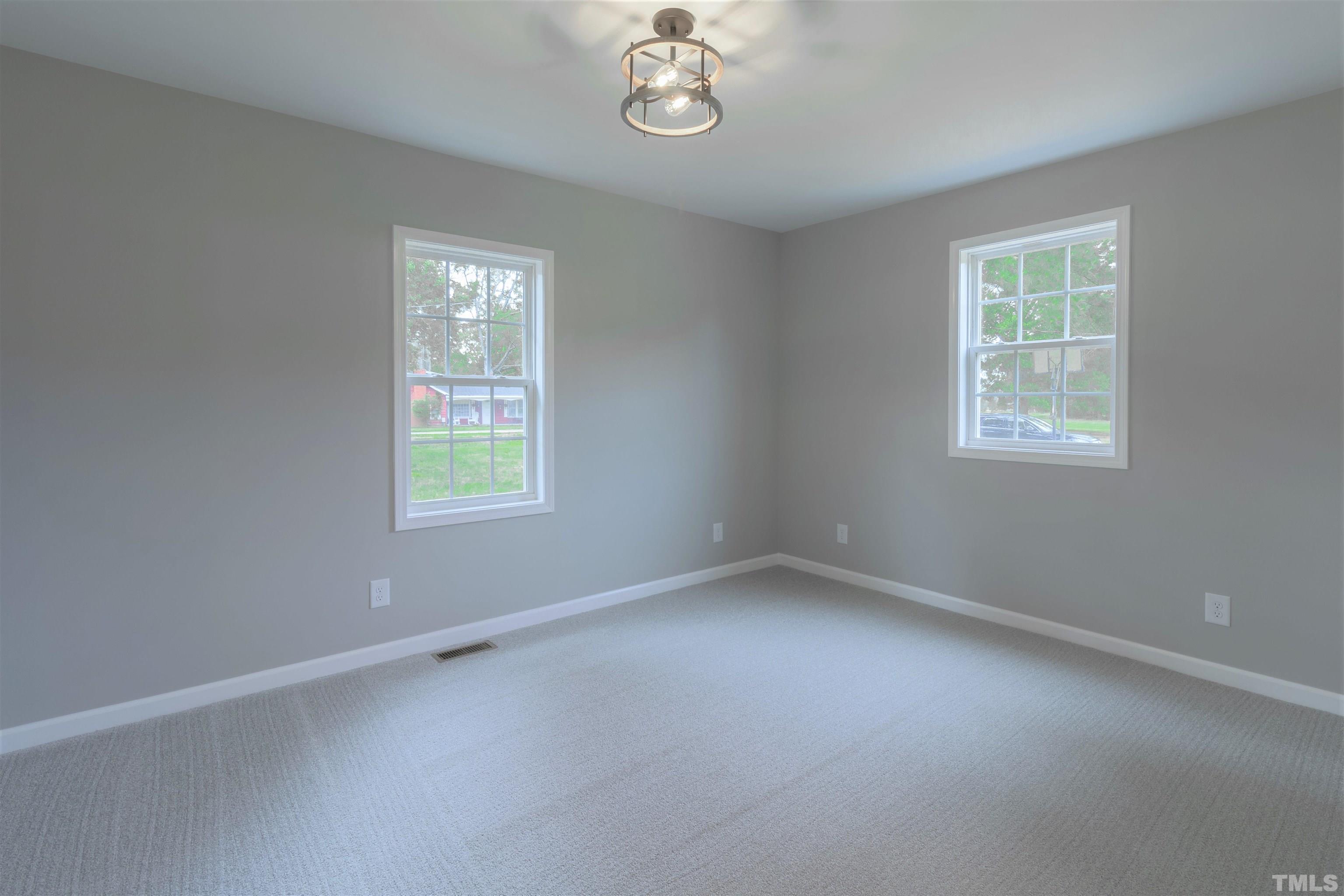 8333 Cunningham Road Zebulon, NC 27597 - Photo 15 of 29 Gallery Image 15