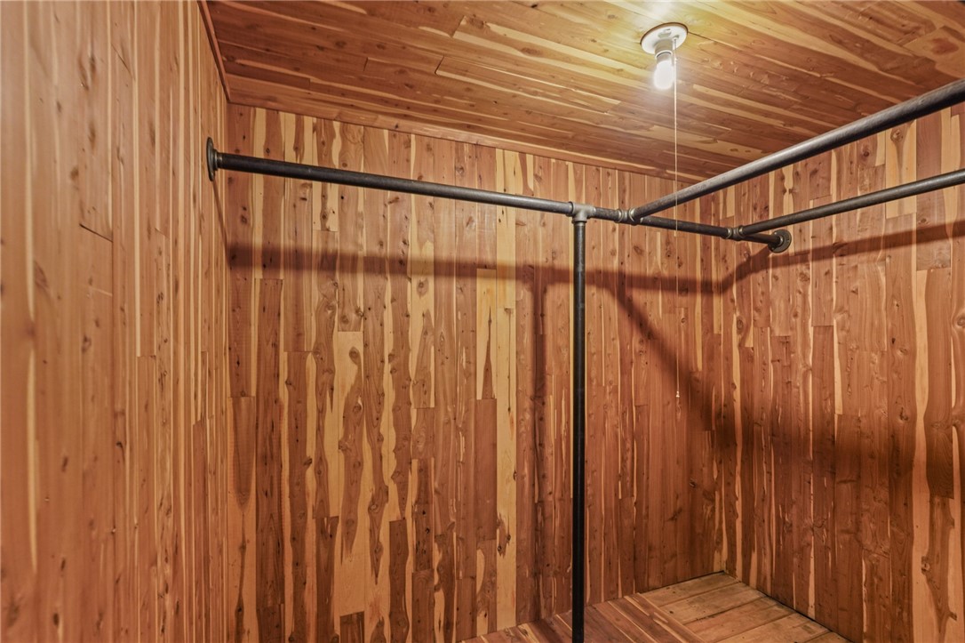 252 George Waterman Road Johnston, RI 02919 - Photo 20 of 29