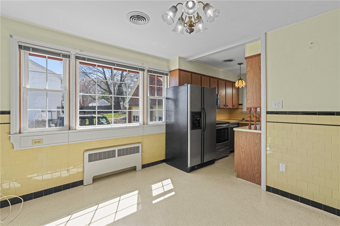 252 George Waterman Road Johnston, RI 02919 - Photo 6 of 29