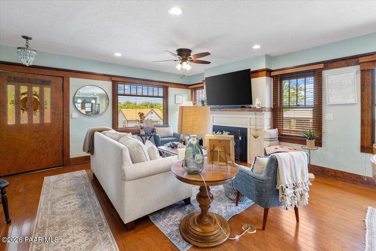 145 South Washington Street Prescott, AZ 86303 - Photo 9 of 39 Living Room