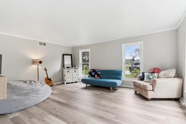 $499,900 | 3 Birchwood Court, Wind Point, WI 53402