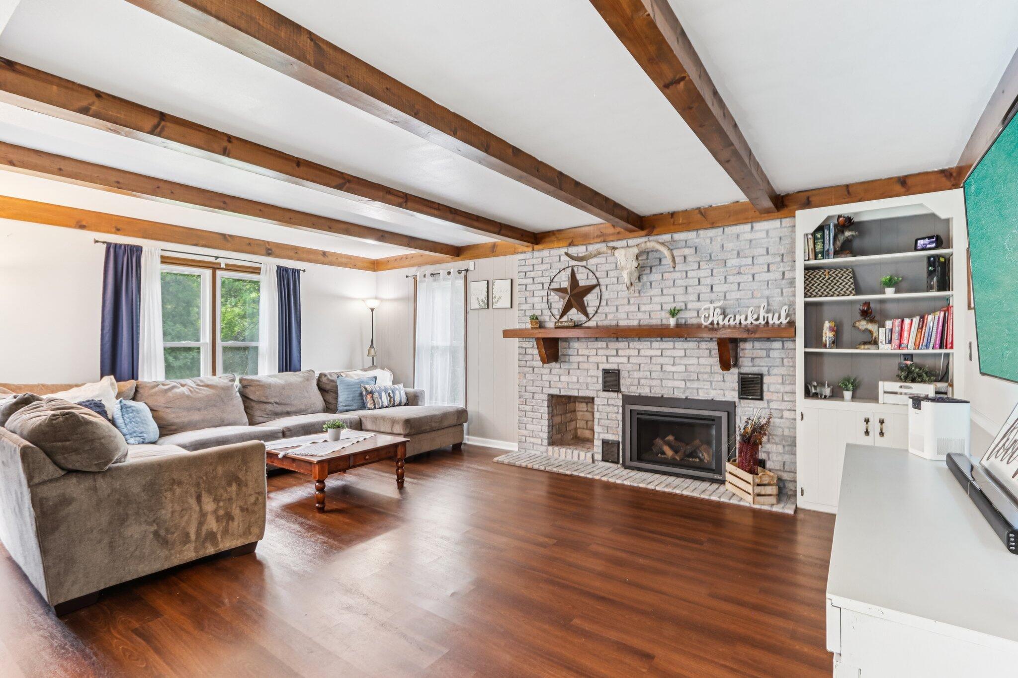 3 Birchwood Court Wind Point, WI 53402 - Photo 9 of 63 3 Birchwood Ct (3)