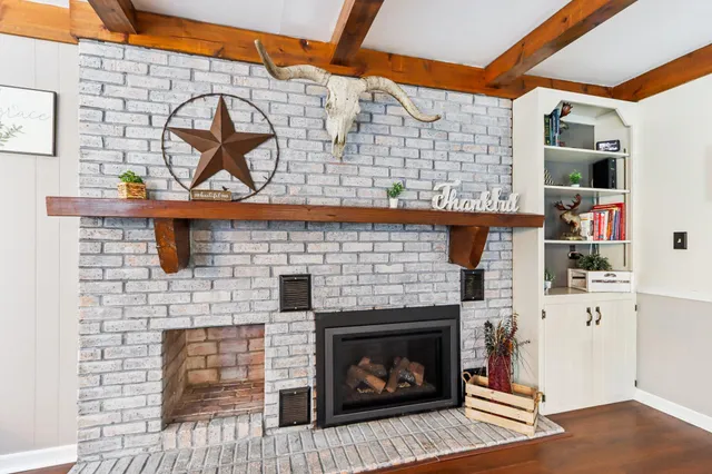 $499,900 | 3 Birchwood Court, Wind Point, WI 53402