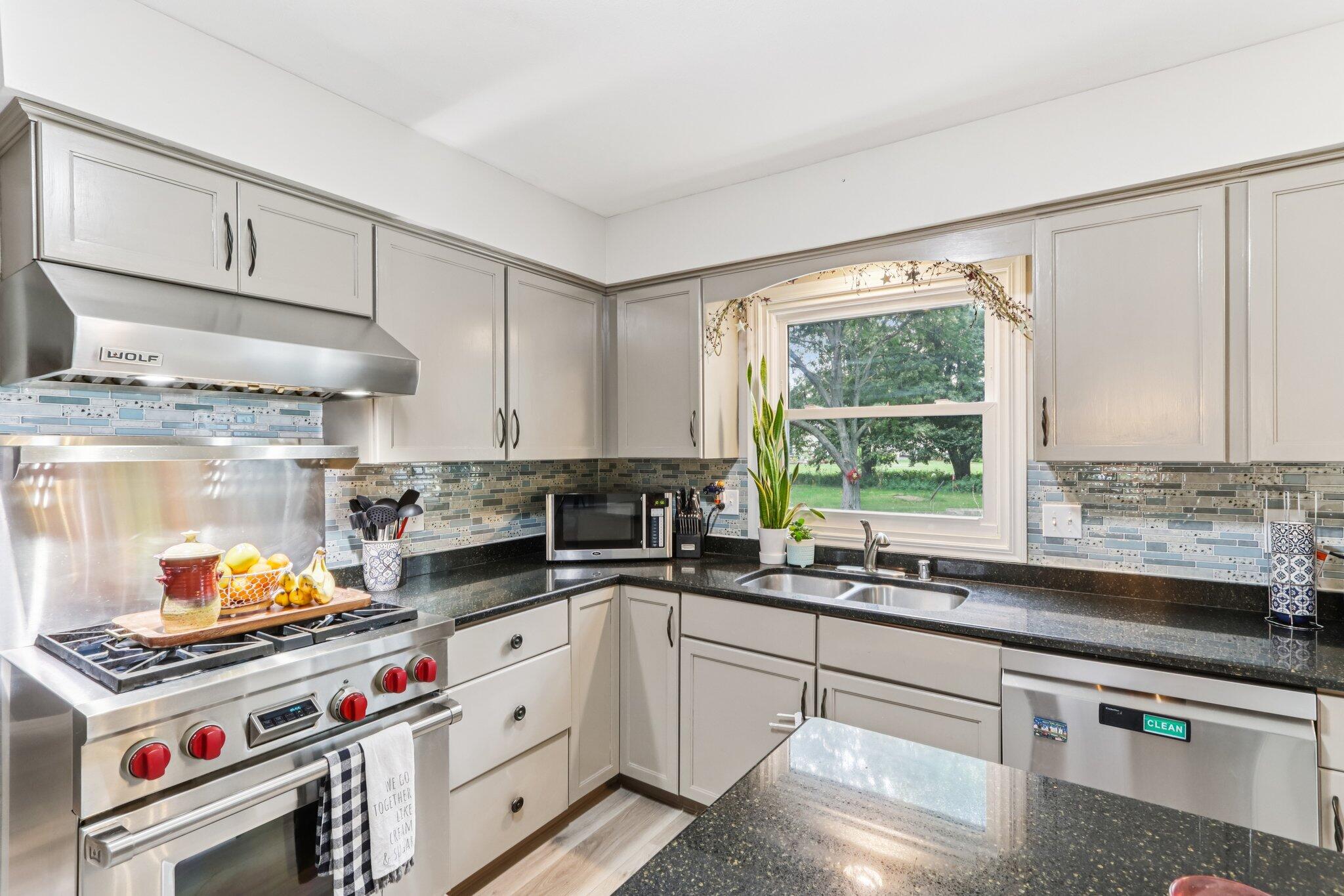 3 Birchwood Court Wind Point, WI 53402 - Photo 25 of 63 3 Birchwood Ct (4)