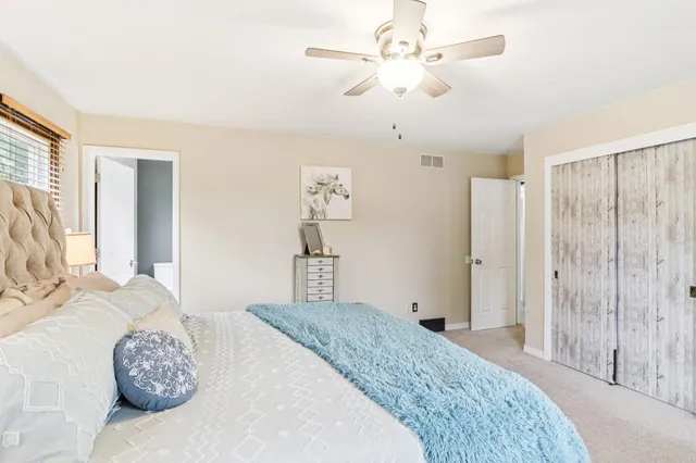 $499,900 | 3 Birchwood Court, Wind Point, WI 53402