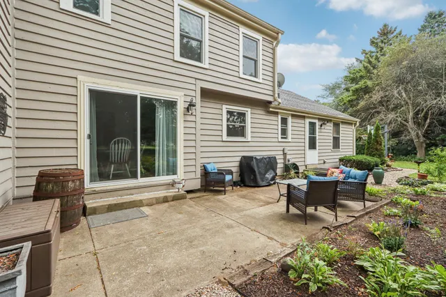 $499,900 | 3 Birchwood Court, Wind Point, WI 53402