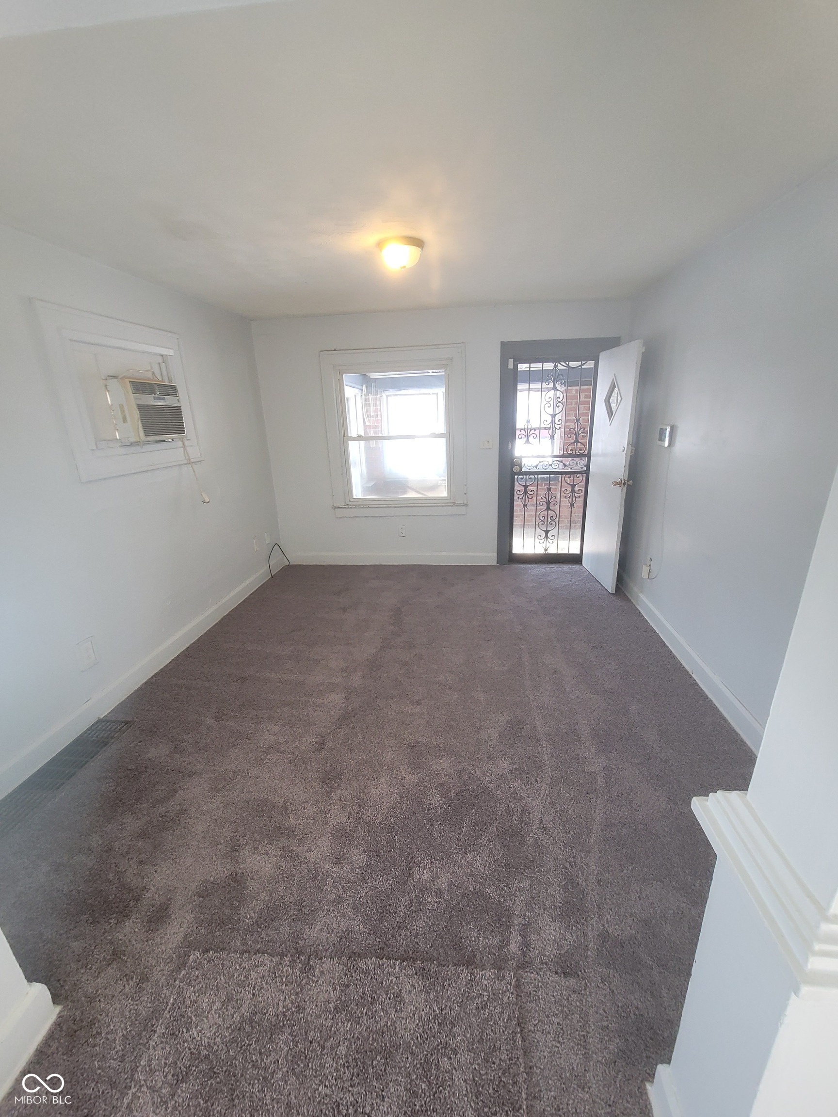 2949 Adams Street Indianapolis, IN 46218 - Photo 3 of 8