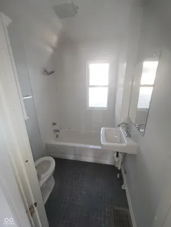 $1,150 | 2949 Adams Street, Indianapolis, IN 46218