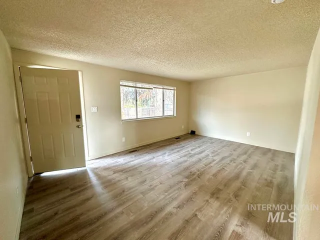 $875,000 | 2214-2216 South Hervey Street, Boise, ID 83705