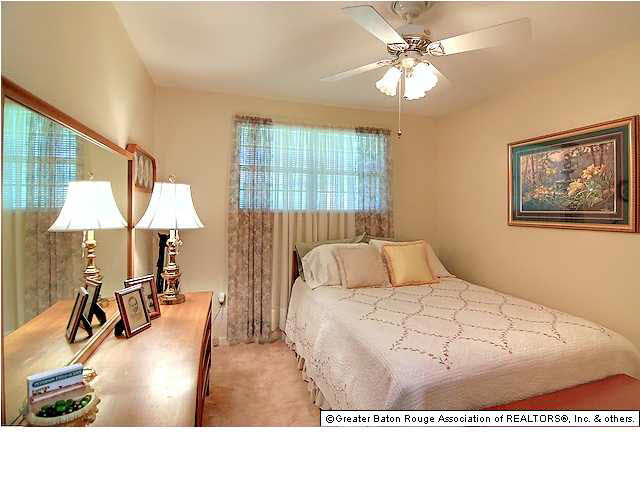 10653 Allyson Street Baton Rouge, LA 70815 - Photo 13 of 22 Gallery Image 13