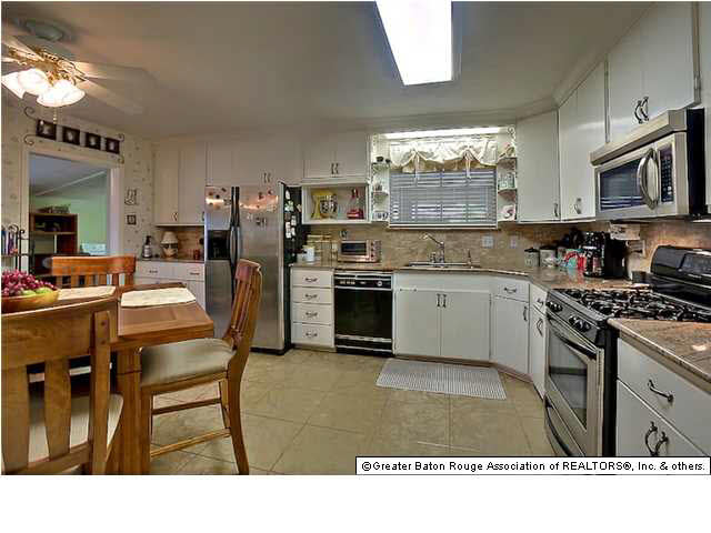 10653 Allyson Street Baton Rouge, LA 70815 - Photo 8 of 22 Gallery Image 8