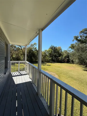 $1,150 | 827 Algoa-Friendswood Road, Alvin, TX 77511