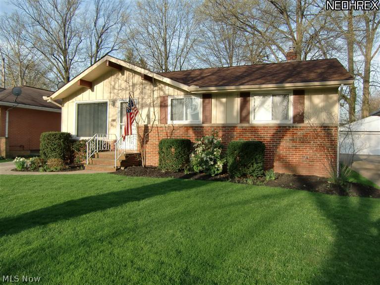 960 Chelston Road South Euclid, OH 44121 - Photo 1 of 1 Gallery Image 1