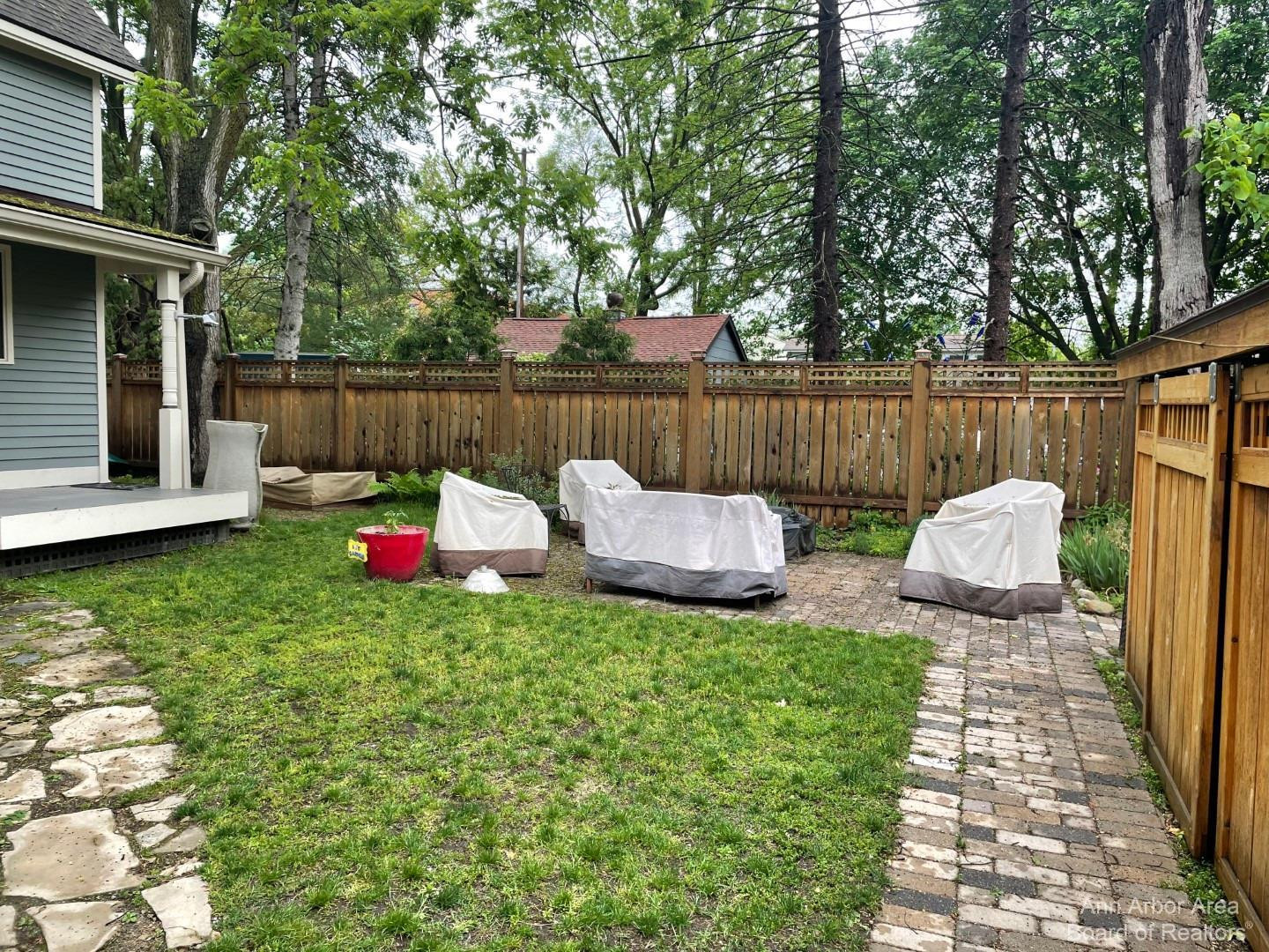 438 3rd Street, Unit 2 Ann Arbor, MI 48103 - Photo 11 of 11 Photo 11