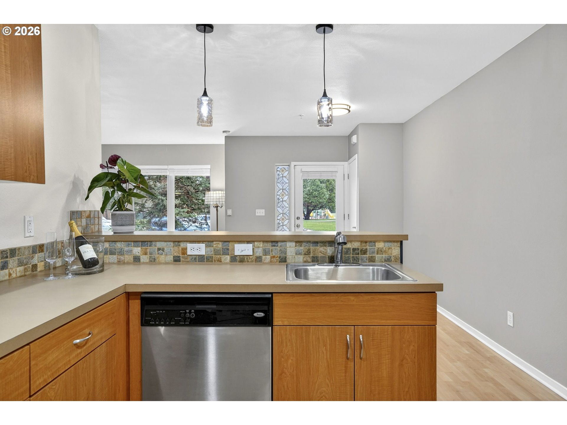 8514 North Central Street Portland, OR 97203 - Photo 13 of 22