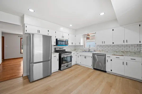 $297,900 | 6531 North Landers Street, Milwaukee, WI 53223