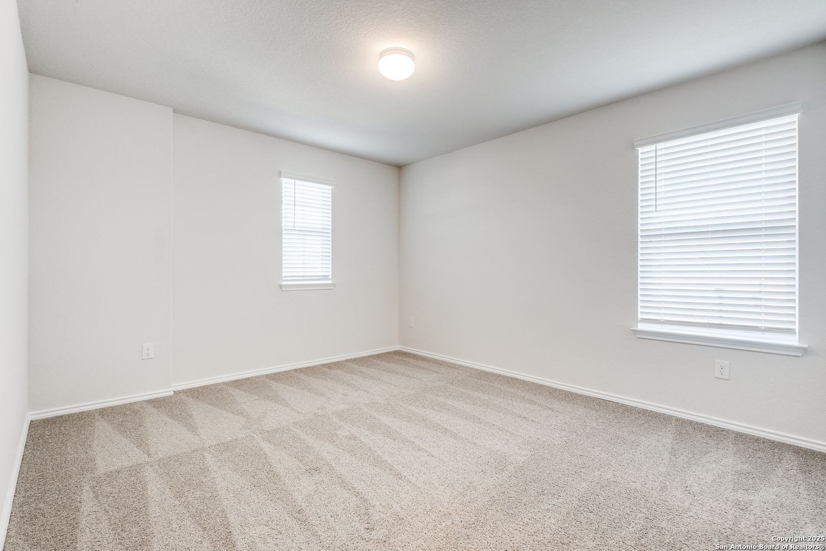 29523 Copper Gate Bulverde, TX 78163 - Photo 14 of 25 an empty room with a window