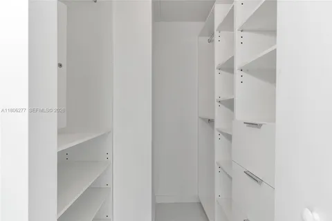 $750,000 | 1300 South Miami Avenue, Unit 3211, Miami, FL 33130