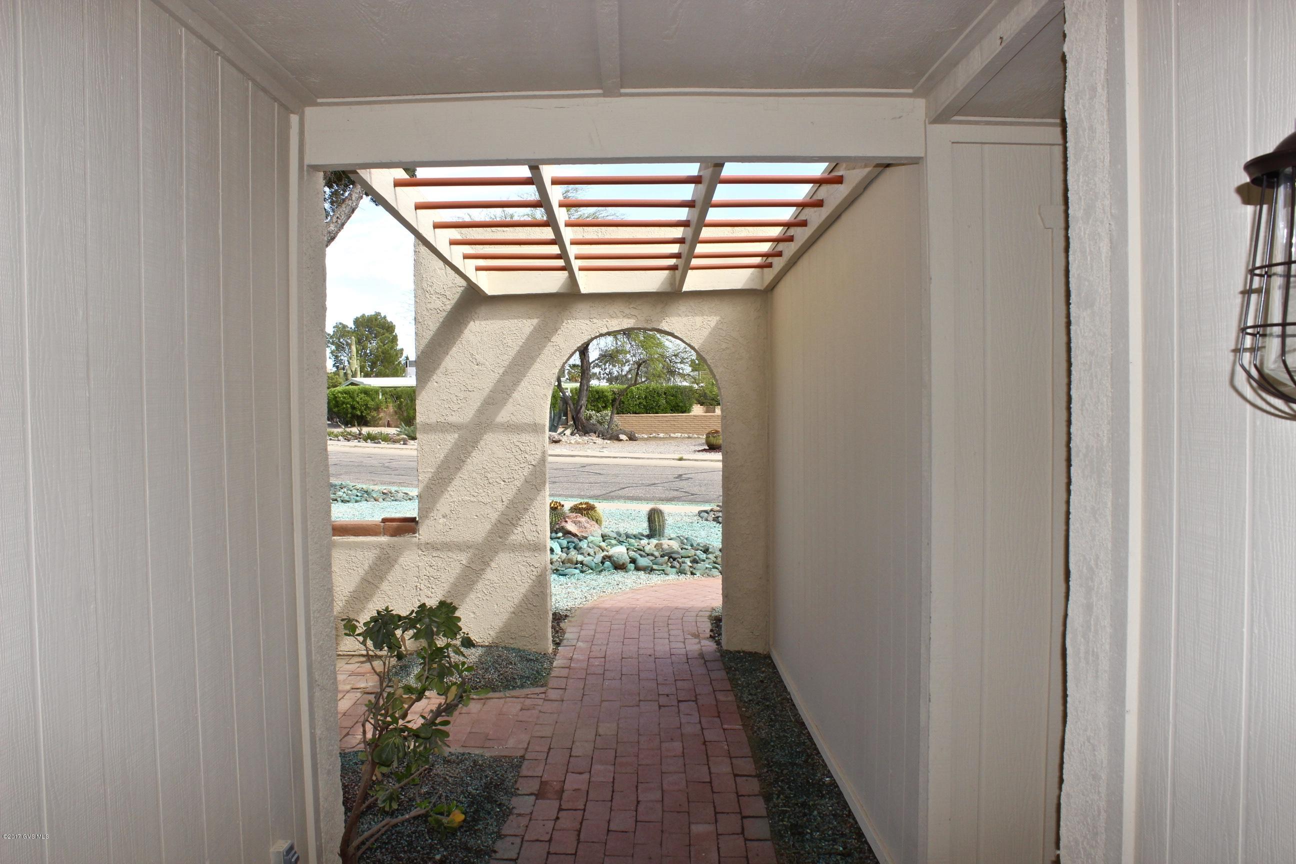 433 West Rio-Santa Cruz Green Valley, AZ 85614 - Photo 6 of 36 Gallery Image 6
